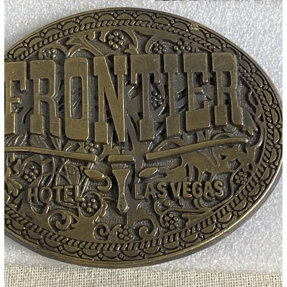 VINTAGE FRONTIER HOTEL CASINO LAS VEGAS, NEVADA STEER HEAD LOGO BELT BUCKLE - Picture 3 of 5
